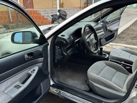 Audi A4 1995 года за 1 750 000 тг. в Алматы – фото 6