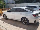 Toyota Yaris 2022 годаfor11 000 000 тг. в Актау – фото 2