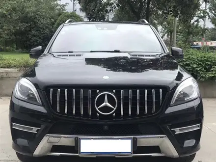 Решетка решётка радиатора мерседес ML W166 за 120 000 тг. в Астана – фото 2