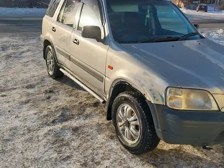 Honda CR-V 1997 года за 3 000 000 тг. в Актобе – фото 3