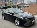 Toyota Camry 2019 года за 12 900 000 тг. в Астана – фото 2