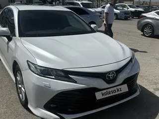 Toyota Camry, 2018