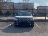 Lexus ES 250 2020 годаүшін22 500 000 тг. в Актау – фото 2