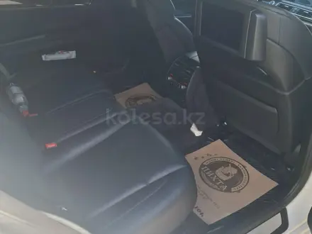 BMW 750 2009 года за 9 000 000 тг. в Астана – фото 3