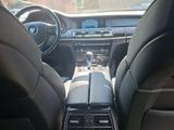 BMW 750 2009 года за 9 000 000 тг. в Астана – фото 2