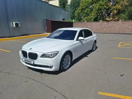 BMW 750 2009 года за 9 000 000 тг. в Астана – фото 7