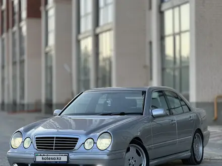 Mercedes-Benz E 55 AMG 2001 года за 7 000 000 тг. в Уральск – фото 3