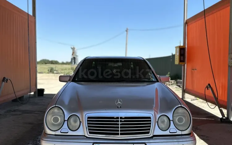 Mercedes-Benz E 320 1996 года за 3 300 000 тг. в Алматы