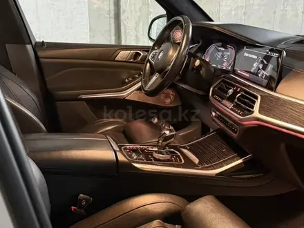 BMW X7 2022 года за 45 000 000 тг. в Алматы – фото 10