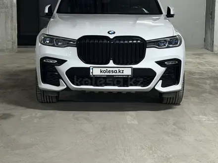 BMW X7 2022 года за 45 000 000 тг. в Алматы
