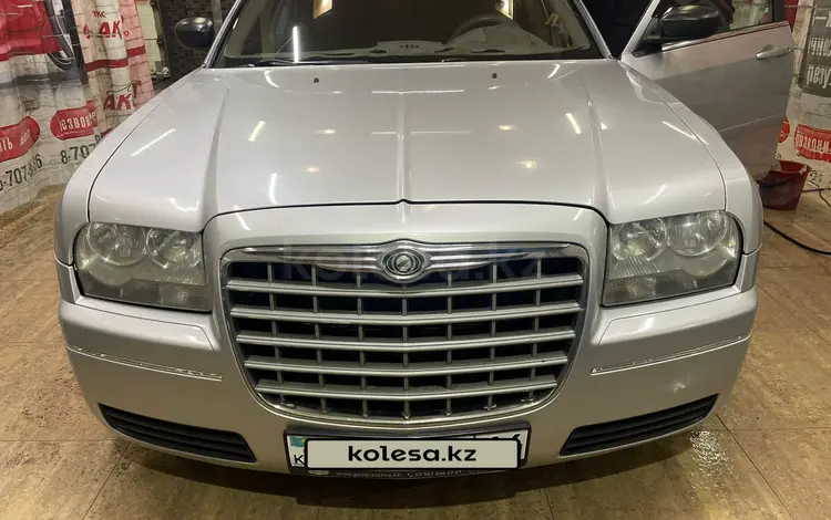 Chrysler 300C 2006 годаүшін5 500 000 тг. в Павлодар