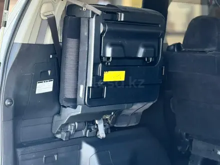 Toyota Vellfire 2010 года за 5 300 000 тг. в Актобе – фото 18