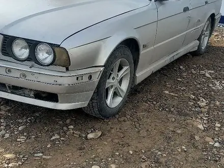 BMW 525 1992 года за 1 250 000 тг. в Туркестан – фото 2