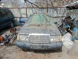 Mercedes-Benz E 230 1988 года за 700 000 тг. в Алматы