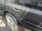 Mercedes-Benz E 230 1988 года за 700 000 тг. в Алматы – фото 4