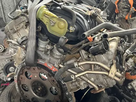 Двигатель Lexus LX570 за 10 000 тг. в Алматы – фото 2