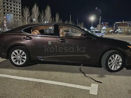 Lexus ES 300h 2013 года за 8 300 000 тг. в Атырау – фото 29