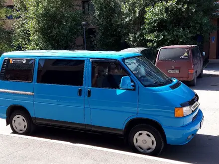 Volkswagen Caravelle 1994 года за 6 250 000 тг. в Астана – фото 3