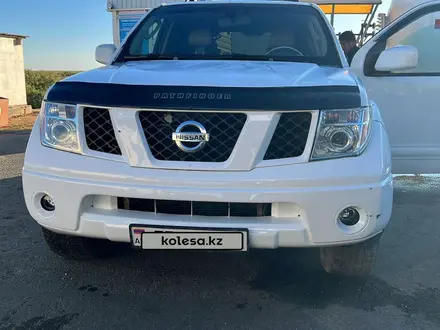 Nissan Pathfinder 2007 года за 6 500 000 тг. в Атырау – фото 2