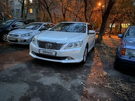 Toyota Camry 2014 года за 11 000 000 тг. в Алматы