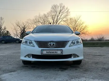 Toyota Camry 2014 года за 11 000 000 тг. в Алматы – фото 6