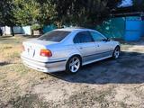 BMW 528 1998 года за 2 800 000 тг. в Тараз – фото 2