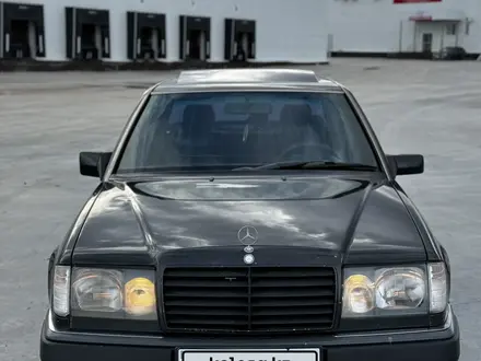 Mercedes-Benz E 280 1991 года за 1 900 000 тг. в Караганда – фото 10