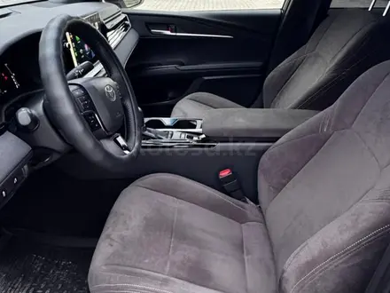 Toyota Camry 2025 года за 18 200 000 тг. в Актау – фото 7