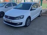 Volkswagen Polo 2017 года за 6 500 000 тг. в Атырау – фото 4