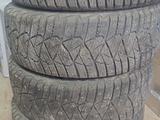 Комплект зимней резины за 30 000 тг. в Аксай