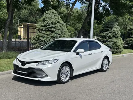 Toyota Camry 2019 года за 14 300 000 тг. в Тараз – фото 7