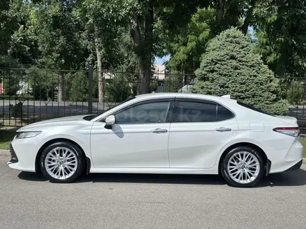 Toyota Camry 2019 года за 14 300 000 тг. в Тараз – фото 8