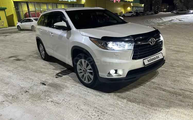 Toyota Highlander 2015 годаfor14 500 000 тг. в Уральск