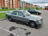 Mercedes-Benz E 230 1988 годаүшін1 700 000 тг. в Петропавловск – фото 4