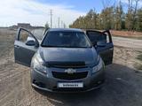 Chevrolet Cruze 2011 года за 2 800 000 тг. в Астана – фото 3