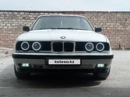 BMW 520 1992 годаүшін1 500 000 тг. в Актау