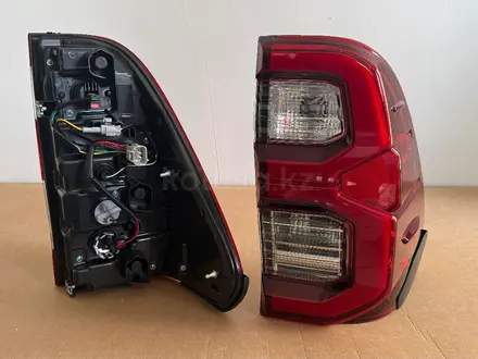 Фонари Toyota Hilux за 60 000 тг. в Актобе – фото 2