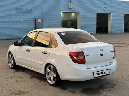 ВАЗ (Lada) Granta 2190 2018 года за 4 250 000 тг. в Актобе – фото 13