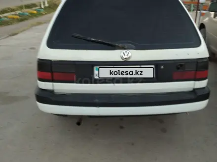 Volkswagen Passat 1993 года за 1 500 000 тг. в Сарыагаш – фото 2