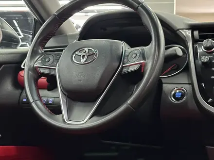 Toyota Camry 2018 года за 12 400 000 тг. в Шымкент – фото 19