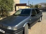 Volkswagen Passat 1990 годаүшін1 300 000 тг. в Алматы