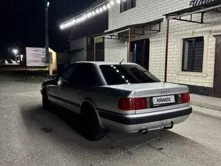 Audi 100