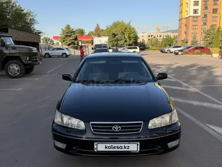 Toyota Camry 1999 года за 4 500 000 тг. в Алматы – фото 2
