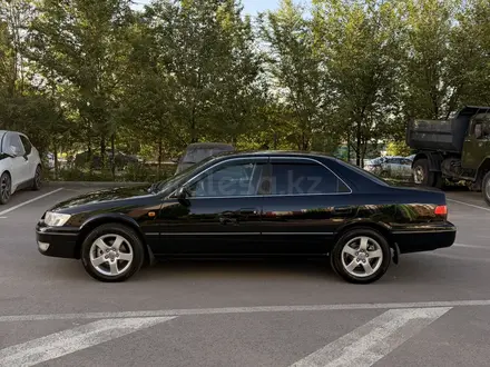 Toyota Camry 1999 года за 4 500 000 тг. в Алматы – фото 3