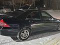 Mercedes-Benz C 240 2002 года за 2 600 000 тг. в Караганда – фото 4