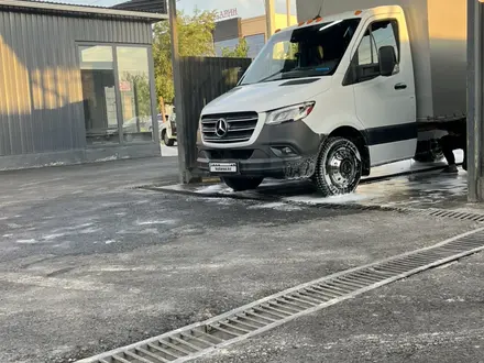 Mercedes-Benz Sprinter 2019 года за 28 000 000 тг. в Алматы – фото 4