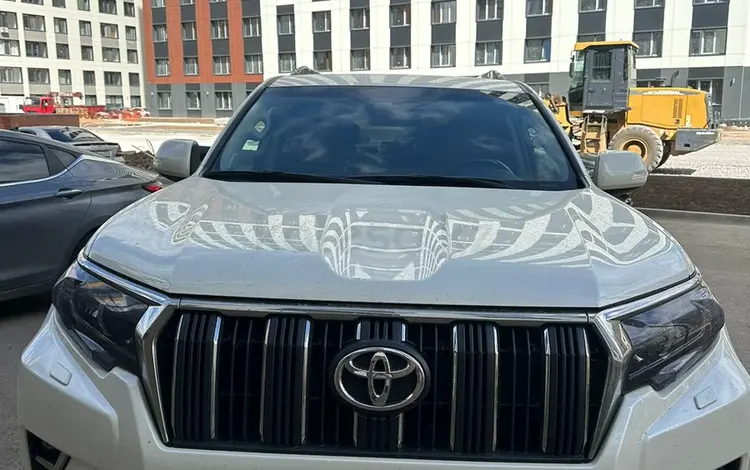 Toyota Land Cruiser Prado 2020 годаfor24 700 000 тг. в Астана