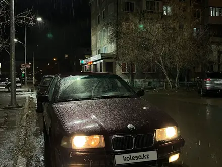 BMW 320 1994 года за 1 600 000 тг. в Петропавловск – фото 3