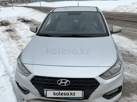 Hyundai Solaris 2019 года за 7 200 000 тг. в Астана