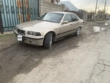 BMW 323 1994 года за 1 900 000 тг. в Тараз